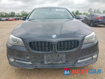 Piąte zdjęcie samochodu w środku: 2016 BMW 528 I VIN:WBA5A5C5XGD528989 - miniatura