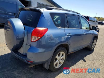 Trzecie zdjęcie samochodu z tyłu: 2008 TOYOTA RAV4 LIMITED VIN:JTMBD31V186086310 - miniatura