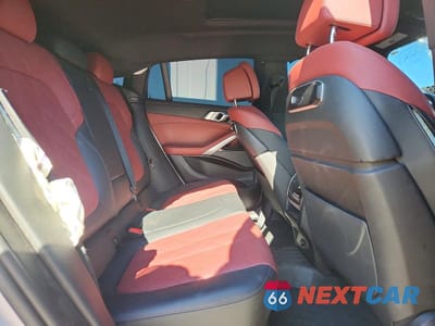 Zdjęcie 11 z 13 samochodu: 2025 BMW X6 XDRIVE40I VIN:5UX33EX08S9Z99830 - miniatura