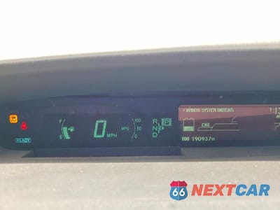 Zdjęcie 9 z 12 samochodu: 2010 TOYOTA PRIUS III VIN:JTDKN3DUXA0194420 - miniatura