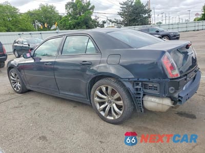 Drugie zdjęcie samochodu z przodu: 2014 CHRYSLER 300 S VIN:2C3CCABG7EH380613 - miniatura