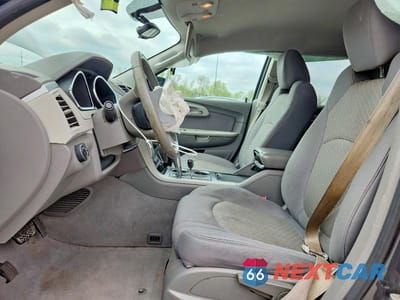 Zdjęcie 7 z 12 samochodu: 2012 CHEVROLET TRAVERSE LS VIN:1GNKRFED1CJ373261 - miniatura