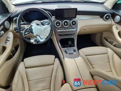 Zdjęcie 8 z 13 samochodu: 2021 MERCEDES-BENZ GLC 300 VIN:W1N0G8DB9MF893271 - miniatura