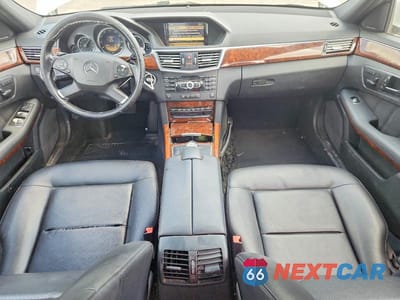 Zdjęcie 8 z 12 samochodu: 2012 MERCEDES-BENZ E 350 BLUETEC VIN:WDDHF2EB4CA547462 - miniatura