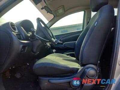 Zdjęcie 7 z 12 samochodu: 2013 NISSAN VERSA 1.6 S VIN:3N1CN7AP8DL864731 - miniatura