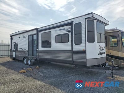 2023 JAYCO JAYFL40RBS - CAMPER 1UJBC0BV4P11L0084 - główne zdjęcie licytacji z USA - miniatura