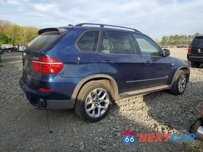Trzecie zdjęcie samochodu z tyłu: 2011 BMW X5 XDRIVE35I VIN:5UXZV4C5XBL412305 - miniatura