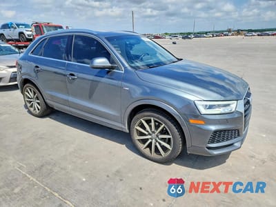 Czwarte zdjęcie samochodu z boku: 2018 AUDI Q3 PREMIUM PLUS VIN:WA1HCCFS0JR031020 - miniatura