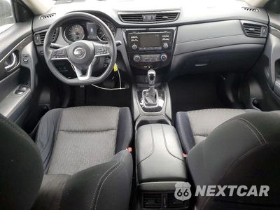 Zdjęcie 8 z 13 samochodu: 2017 NISSAN ROGUE S VIN:JN8AT2MV7HW276329 - miniatura