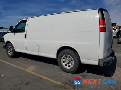 Drugie zdjęcie samochodu z przodu: 2012 CHEVROLET EXPRESS G1500 UTILITY / SERVICE VAN VIN:1GCSGAFX6C1189007 - miniatura