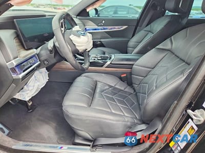 Zdjęcie 7 z 13 samochodu: 2024 BMW I7 XDRIVE60 VIN:WBY53EJ02RCS16807 - miniatura