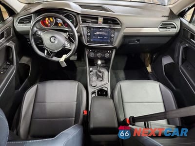 Zdjęcie 8 z 14 samochodu: 2019 VOLKSWAGEN TIGUAN SE VIN:3VV2B7AX5KM145527 - miniatura