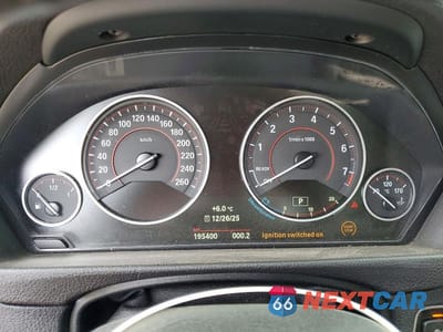 Zdjęcie 9 z 12 samochodu: 2016 BMW 340 XI VIN:WBA8B7C52GK703172 - miniatura
