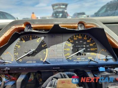 Zdjęcie 9 z 12 samochodu: 1986 HONDA CIVIC CRX VIN:JHMAF5335GS008341 - miniatura