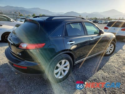 Trzecie zdjęcie samochodu z tyłu: 2005 INFINITI FX35 BASE VIN:JNRAS08U15X109698 - miniatura