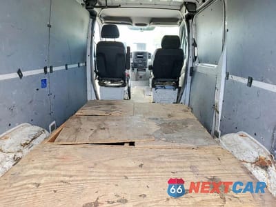 Zdjęcie 10 z 13 samochodu: 2017 MERCEDES BENZ SPRINTER 2500 DELIVERY VAN VIN:WD3PE7CD7HP511399 - miniatura