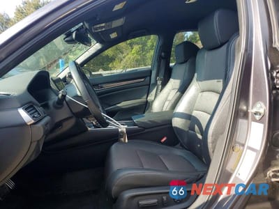 Zdjęcie 7 z 12 samochodu: 2020 HONDA ACCORD SPORT VIN:1HGCV1F33LA157043 - miniatura