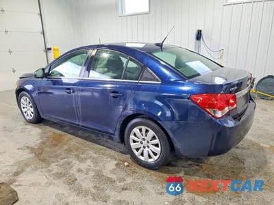 Drugie zdjęcie samochodu z przodu: 2011 CHEVROLET CRUZE LS VIN:1G1PC5SH4B7118299 - miniatura