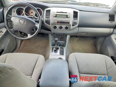 Zdjęcie 8 z 12 samochodu: 2008 TOYOTA TACOMA ACCESS CAB VIN:5TETX22NX8Z485093 - miniatura