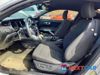 Zdjęcie 7 z 13 samochodu: 2017 FORD MUSTANG VIN:1FA6P8AM3H5311075 - miniatura