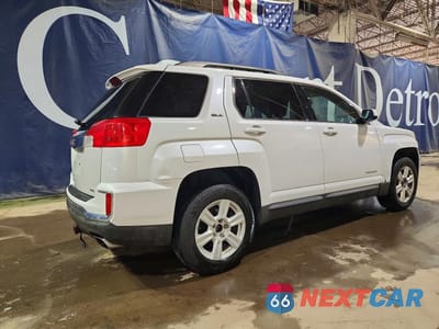 Trzecie zdjęcie samochodu z tyłu: 2016 GMC TERRAIN SLE VIN:2GKFLTE38G6218750 - miniatura