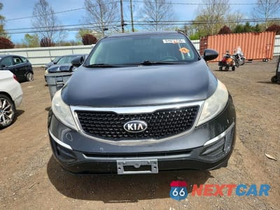 Piąte zdjęcie samochodu w środku: 2016 KIA SPORTAGE LX VIN:KNDPB3ACXG7811034 - miniatura