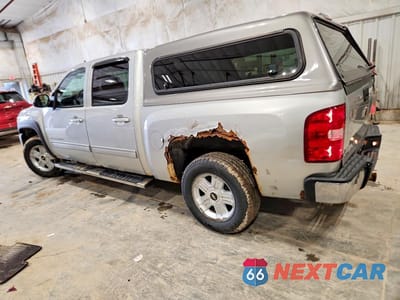 Drugie zdjęcie samochodu z przodu: 2010 CHEVROLET SILVERADO K1500 LT VIN:3GCRKSE3XAG191181 - miniatura
