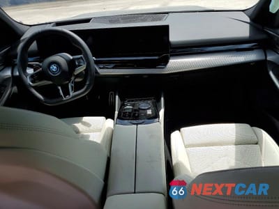 Zdjęcie 8 z 12 samochodu: 2026 BMW I5 EDRIVE 40 VIN:WBY63HG03TCW49945 - miniatura