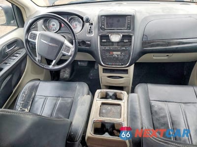 Zdjęcie 8 z 13 samochodu: 2013 CHRYSLER TOWN & COUNTRY TOURING VIN:2C4RC1BG3DR510739 - miniatura