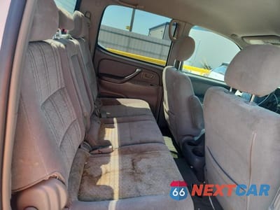 Zdjęcie 11 z 13 samochodu: 2006 TOYOTA TUNDRA SR5 VIN:5TBET34166S554739 - miniatura