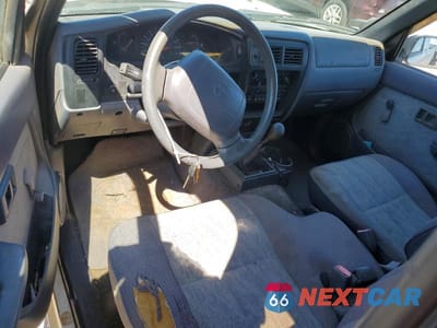 Zdjęcie 8 z 12 samochodu: 1998 TOYOTA TACOMA BASE VIN:4TAVL52N3WZ092434 - miniatura