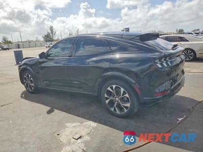 Drugie zdjęcie samochodu z przodu: 2021 FORD MUSTANG MACH-E PREMIUM VIN:3FMTK3SU5MMA58497 - miniatura