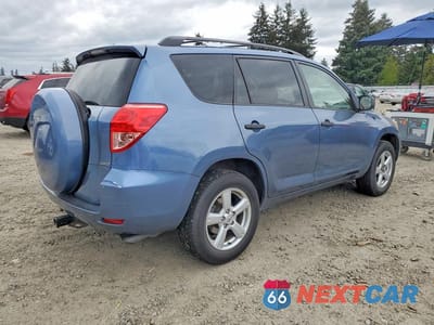 Trzecie zdjęcie samochodu z tyłu: 2006 TOYOTA RAV4 BASE VIN:JTMBD33V165041397 - miniatura