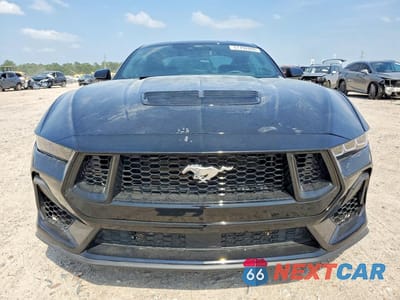 Piąte zdjęcie samochodu w środku: 2025 FORD MUSTANG GT VIN:1FA6P8CF6S5408843 - miniatura