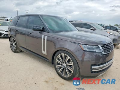 Czwarte zdjęcie samochodu z boku: 2025 LAND ROVER RANGE ROVER AUTOBIOGRAPHY VIN:SALK19F46SA269629 - miniatura