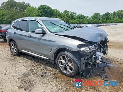 Czwarte zdjęcie samochodu z boku: 2024 BMW X3 SDRIVE30I VIN:5UX43DP03R9V03731 - miniatura