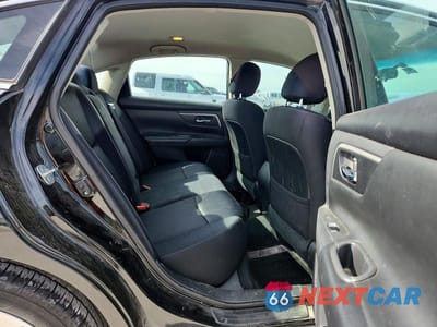 Zdjęcie 10 z 13 samochodu: 2016 NISSAN ALTIMA 2.5 SR VIN:1N4AL3AP6GN383003 - miniatura