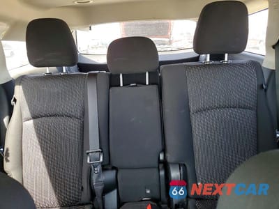 Zdjęcie 10 z 13 samochodu: 2020 DODGE JOURNEY SE VIN:3C4PDCAB2LT267281 - miniatura