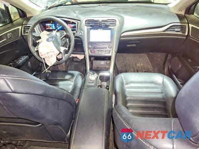 Zdjęcie 8 z 12 samochodu: 2019 FORD FUSION SEL VIN:3FA6P0CDXKR213809 - miniatura