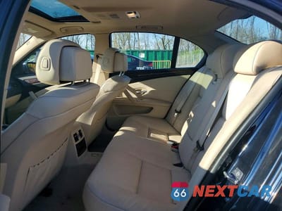 Zdjęcie 10 z 12 samochodu: 2010 BMW 528 I VIN:WBANU5C59AC364249 - miniatura