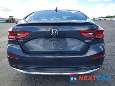 Zdjęcie 6 z 12 samochodu: 2019 HONDA INSIGHT TOURING VIN:19XZE4F95KE014315 - miniatura