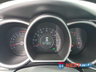 Zdjęcie 9 z 13 samochodu: 2015 KIA OPTIMA LX VIN:5XXGM4A70FG376808 - miniatura