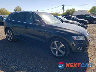 Czwarte zdjęcie samochodu z boku: 2013 AUDI Q5 PRESTIGE VIN:WA1WGAFPXDA039642 - miniatura