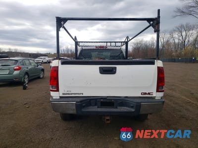 Zdjęcie 6 z 12 samochodu: 2011 GMC SIERRA C1500 VIN:1GTN1TEX9BZ219175 - miniatura