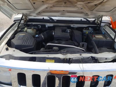 Zdjęcie 12 z 13 samochodu: 2006 HUMMER H3 VIN:5GTDN136868208977 - miniatura