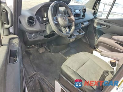 Zdjęcie 8 z 13 samochodu: 2023 MERCEDES BENZ SPRINTER 2500 DELIVERY VAN VIN:W1Y40CHYXPT142454 - miniatura