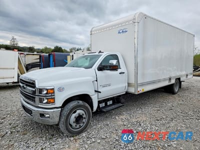 2021 CHEV SILVERADO MEDIUM DUTY 1HTKHPVK8MH206763 - główne zdjęcie licytacji z USA - miniatura