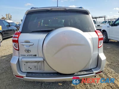 Zdjęcie 6 z 13 samochodu: 2009 TOYOTA RAV4 BASE VIN:JTMZK33V49D001085 - miniatura