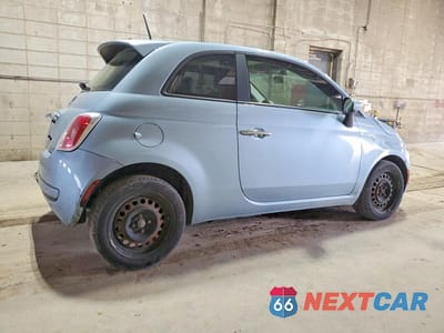 Trzecie zdjęcie samochodu z tyłu: 2013 FIAT 500 POP VIN:3C3CFFAR0DT686193 - miniatura