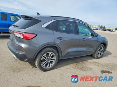 Trzecie zdjęcie samochodu z tyłu: 2021 FORD ESCAPE SEL VIN:1FMCU9H63MUA61111 - miniatura